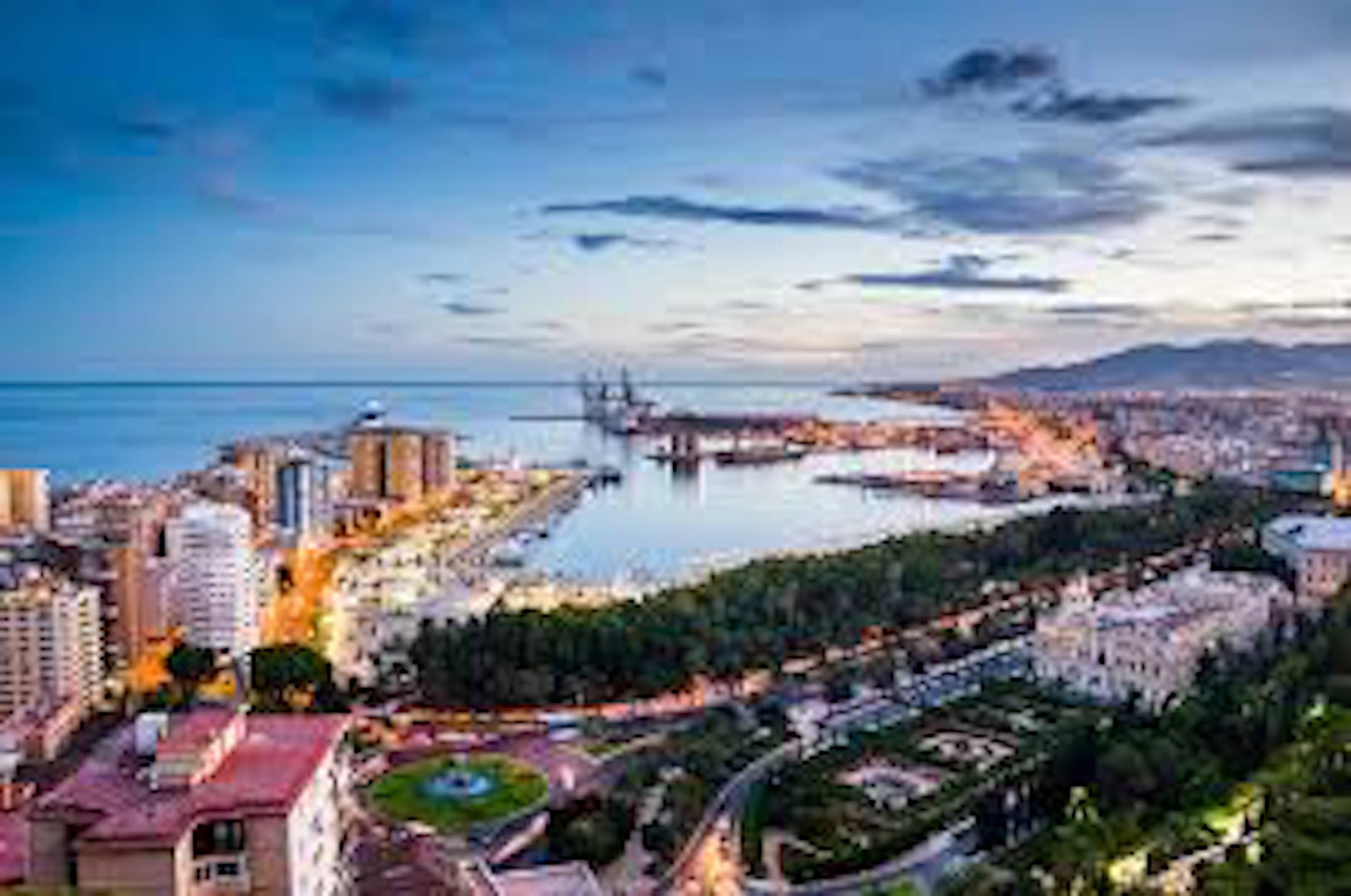 Holidays2malaga Apartament *